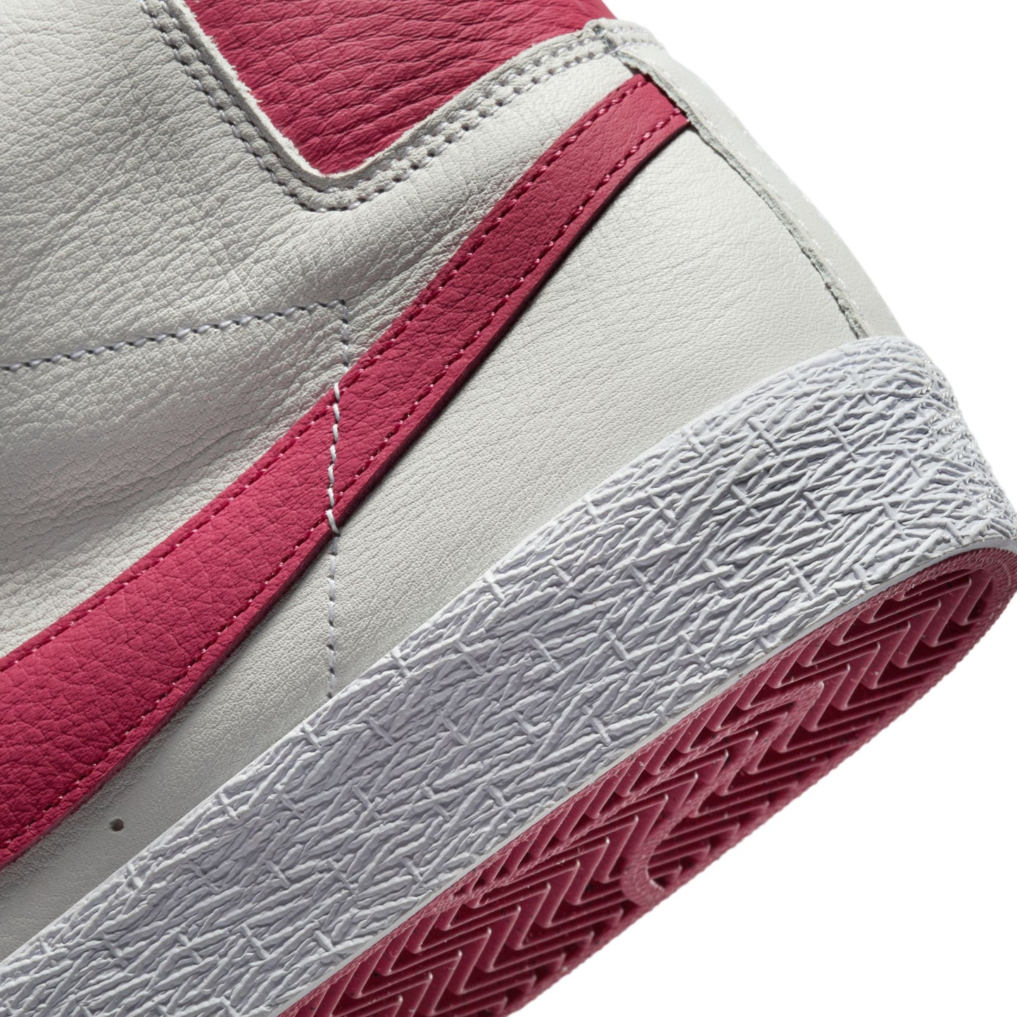 Nike SB Blazer Mid white sweet beet white sweet beet