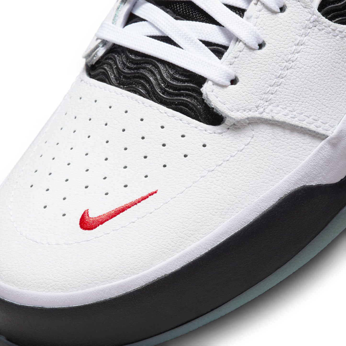 Nike SB Ishod Wair Premium white black university red black