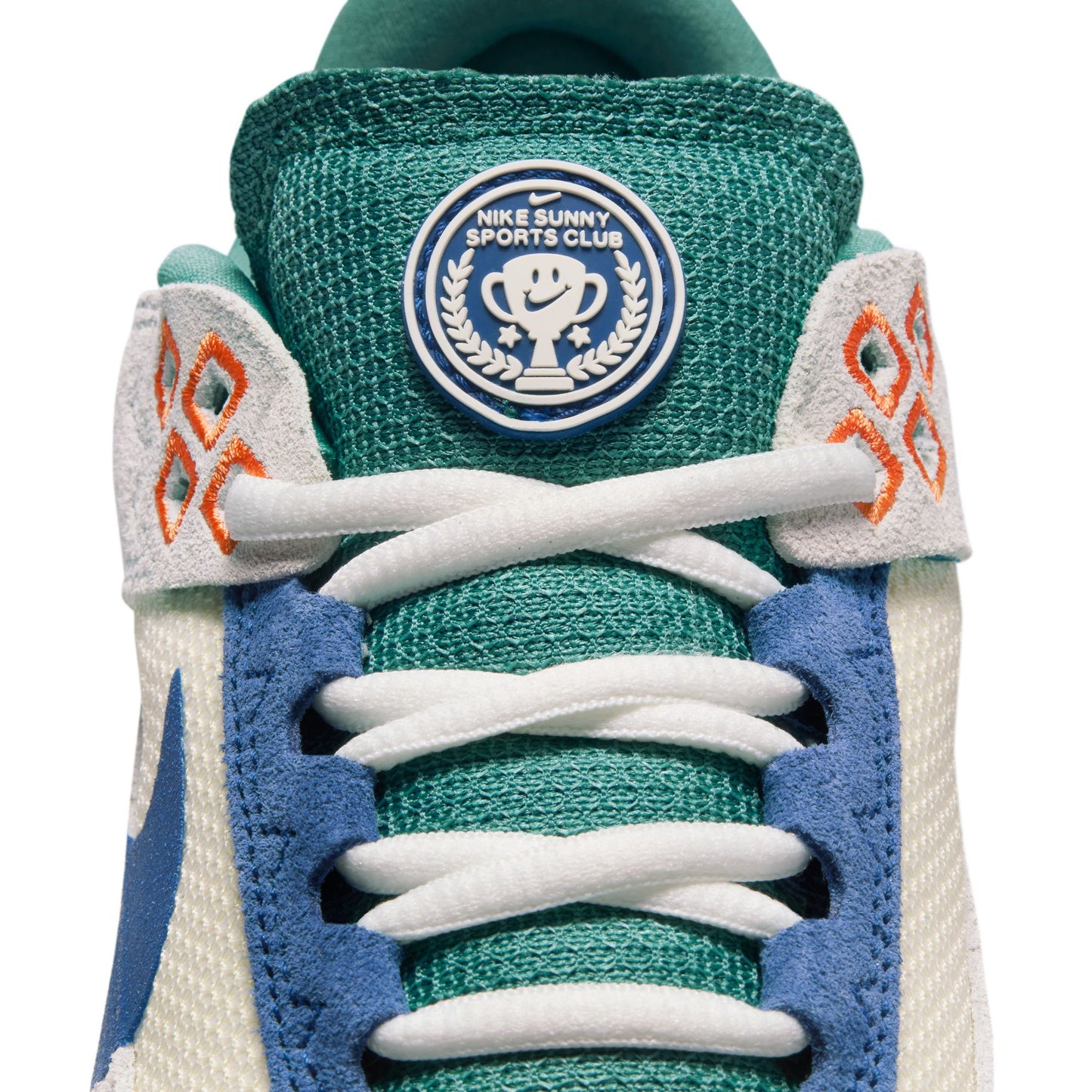 Nike SB Day One sail court blue coconut milk photon dust