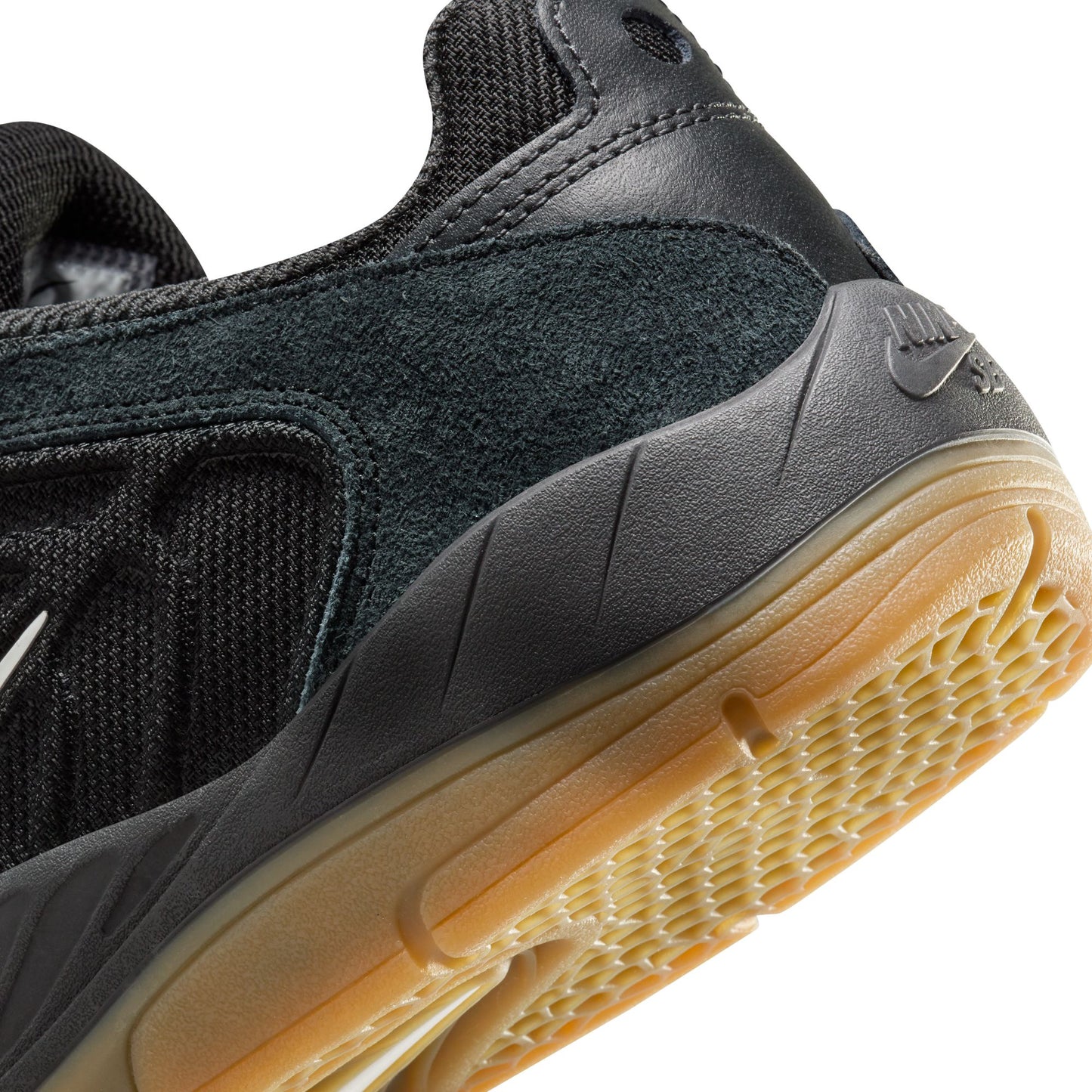 Nike SB Vertebrae black summit white anthracite black