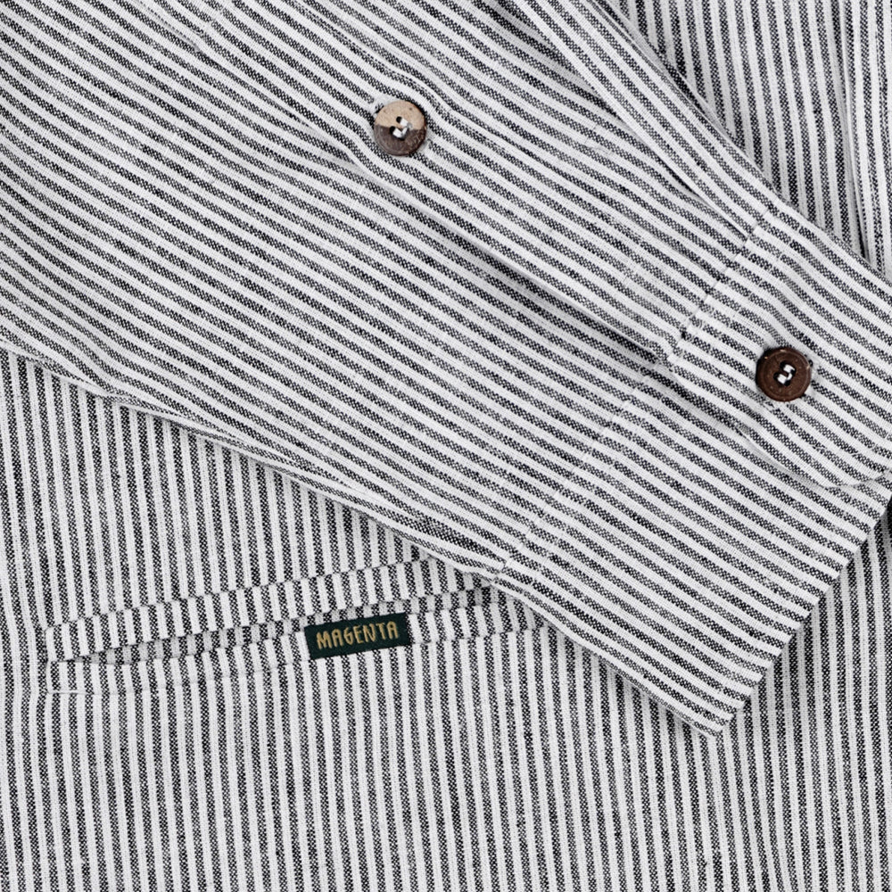 Magenta shirt Lover grey