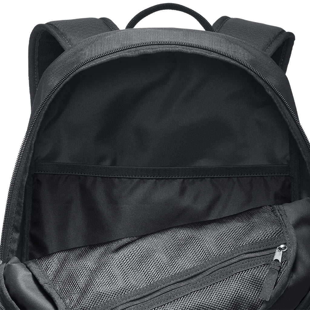 Nike SB Courthouse backpack black white logo