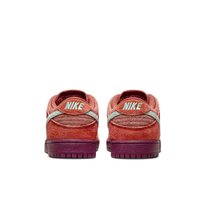 Nike SB Dunk Low Pro Premium mystic red emerald rise rugged orange