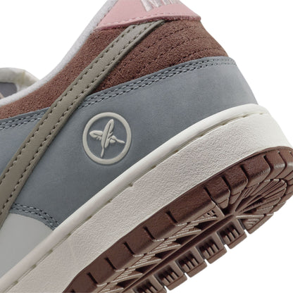 Nike SB Dunk Low Pro QS Yuto wolf grey iron grey sail