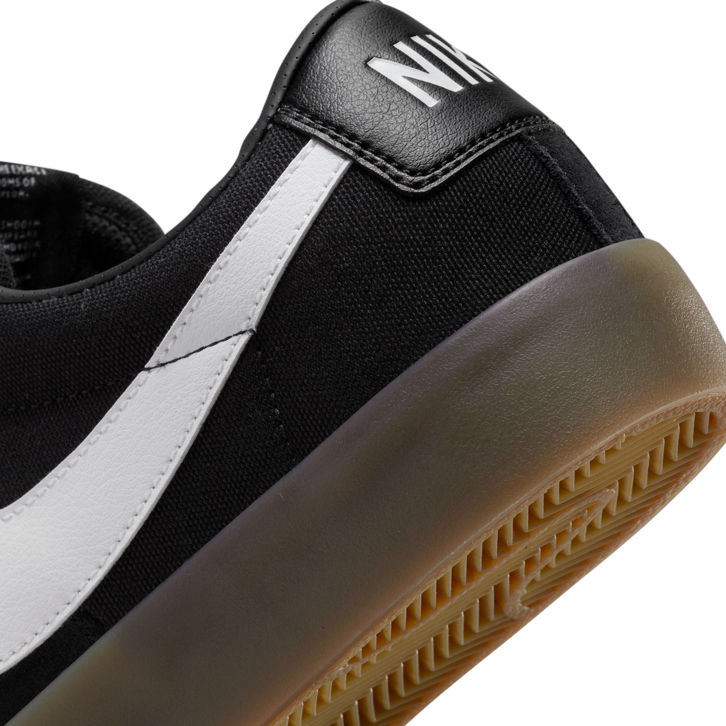 Nike SB Blazer Low Pro GT black white black white gum
