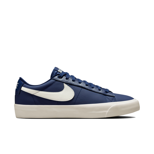 Nike SB Blazer Low Pro GT blue void sail blue void