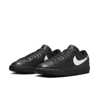 Nike SB Blazer Low QS Dancer black metallic silver black