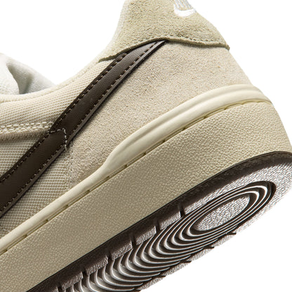 Nike SB Code 58 pale ivory dark hazel light khaki