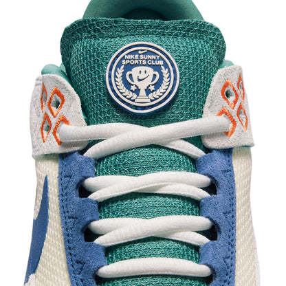 Nike SB Day One sail court blue coconut milk photon dust