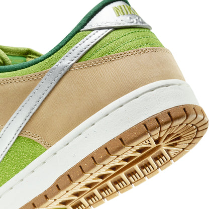 Nike SB Dunk Low Pro "Escargot" sesame metallic silver pear fir