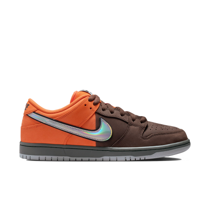 Nike SB Dunk Low Pro QS "Muni" safety orange wolf grey baroque brown