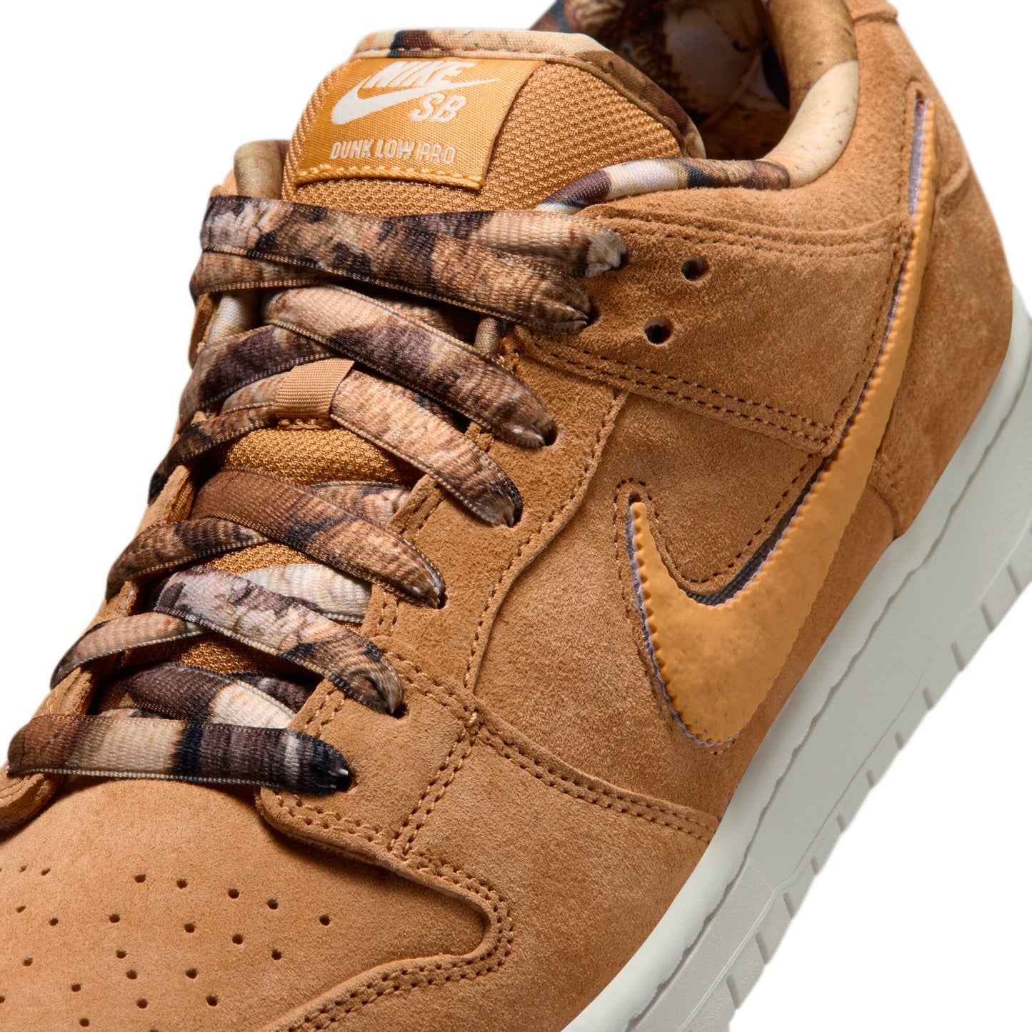 Nike SB Dunk Low Pro QS Note Shop flax honeycomb summit white sail
