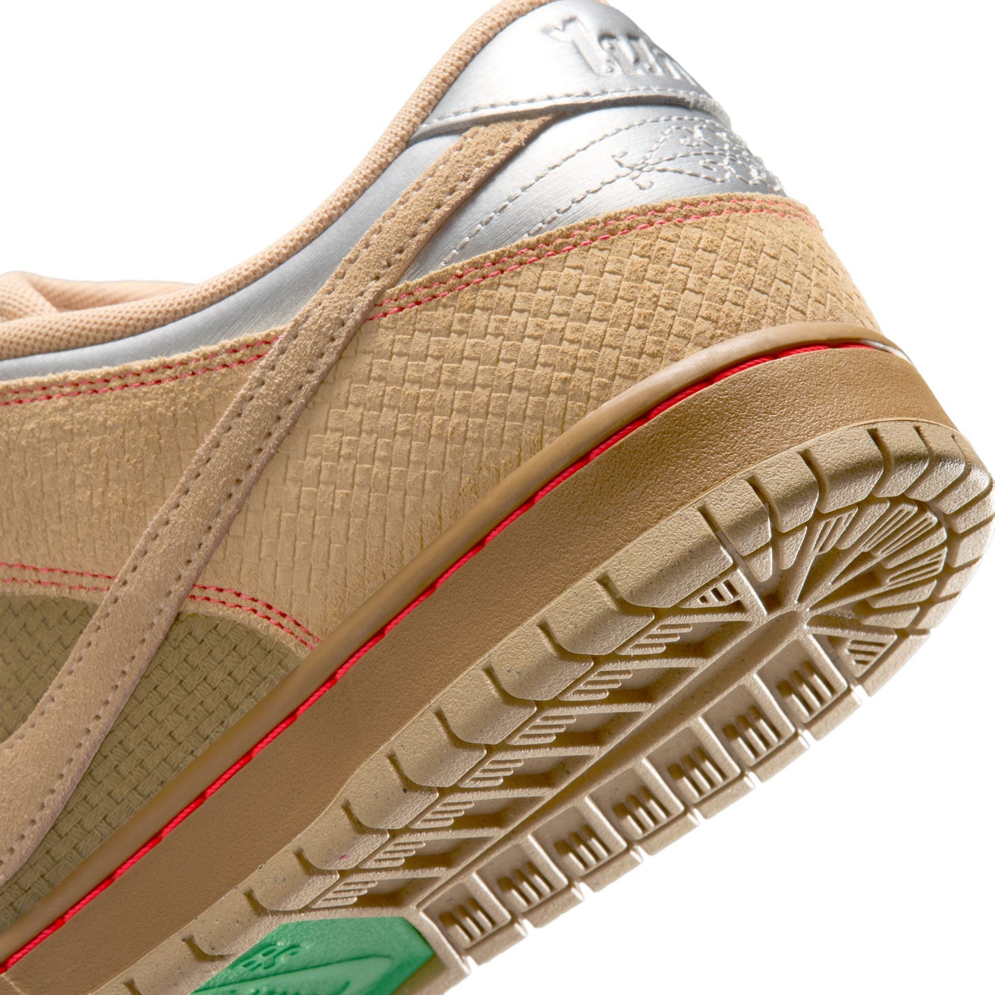 Nike SB Dunk Low Pro "Som Tum" canvas vachetta tan parachute beige