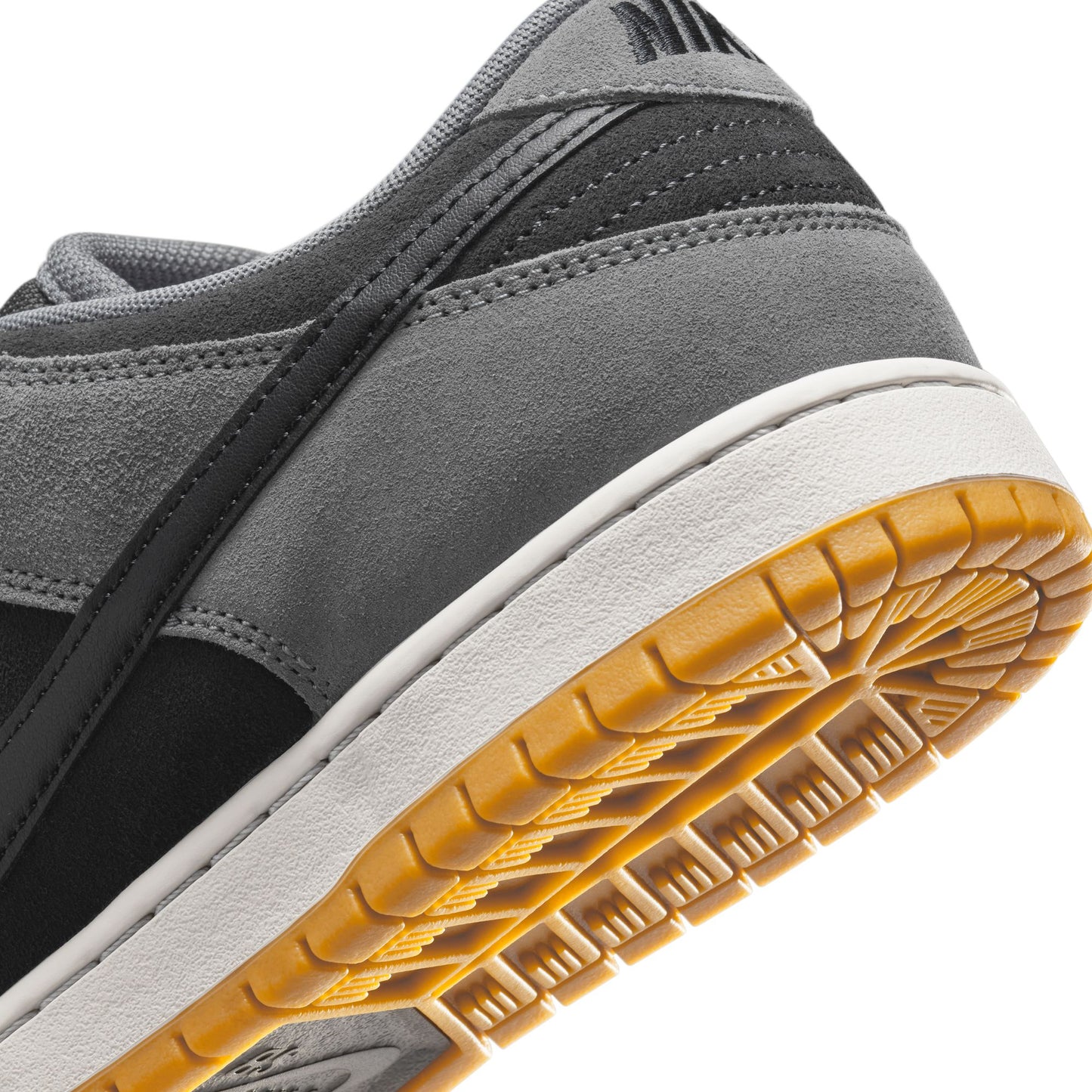 Nike SB Dunk Low Pro dark smoke grey black smoke grey