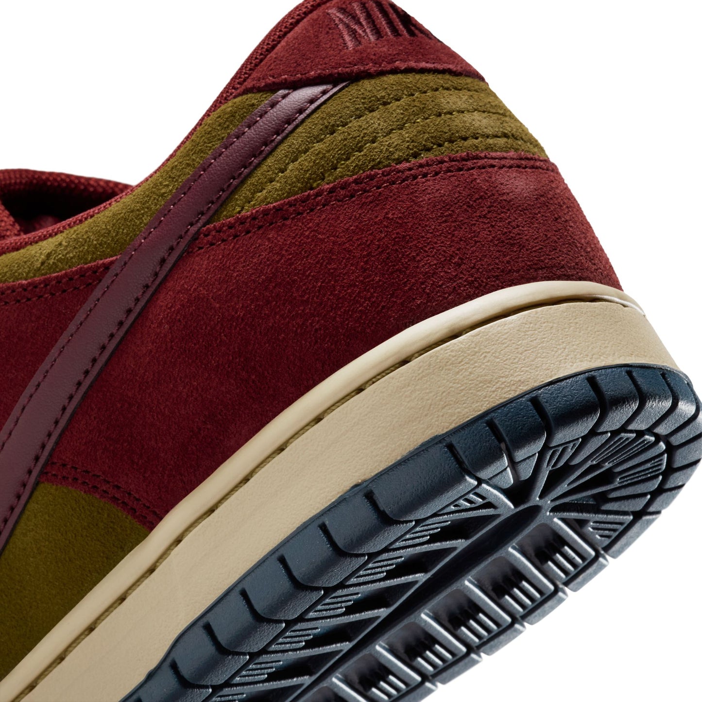 Nike SB Dunk Low Pro dark team red burgundy crush olive flax