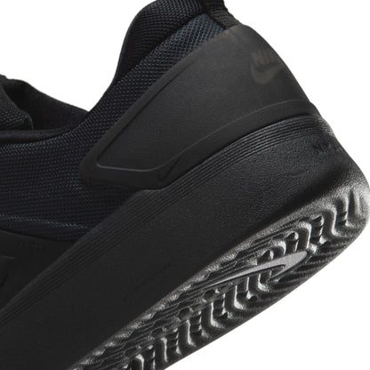 Nike SB Nyjah 4 black white black white