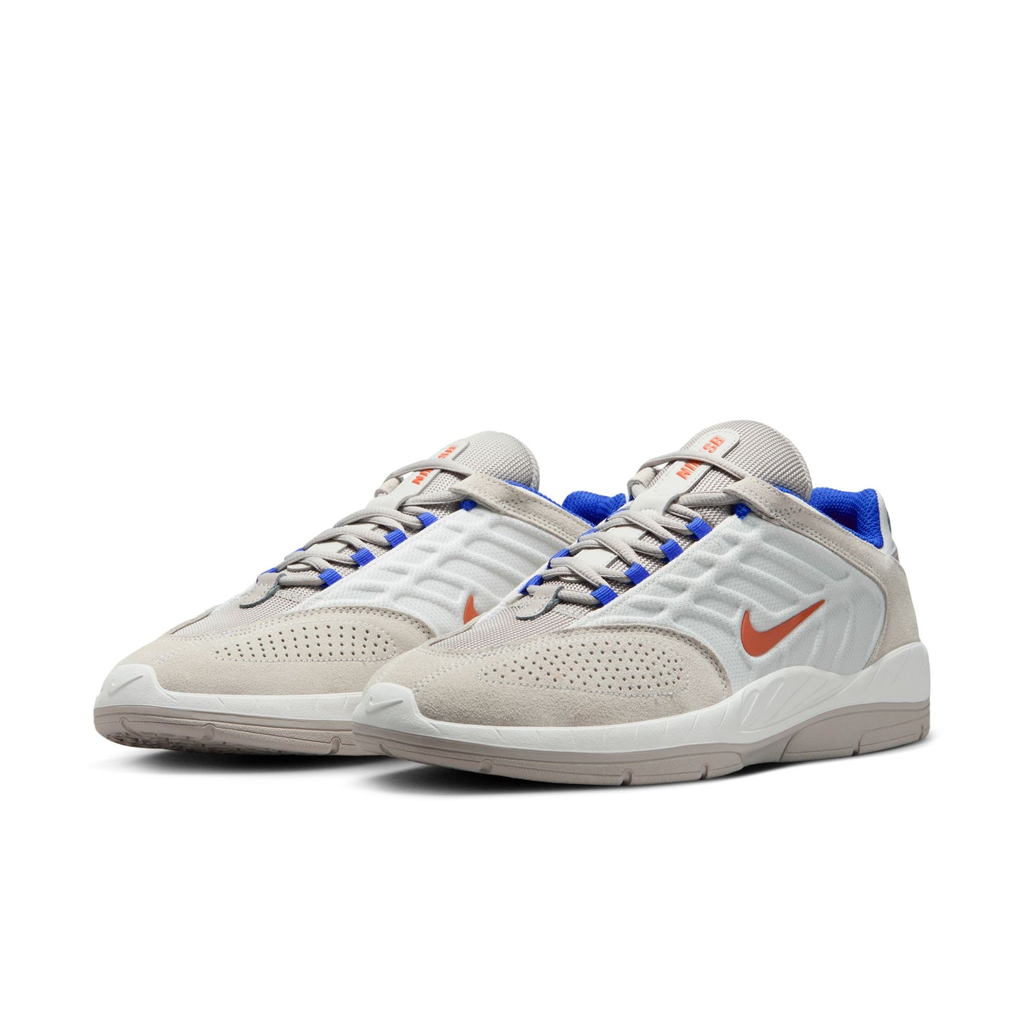 Nike SB Vertebrae summit white cosmic clay