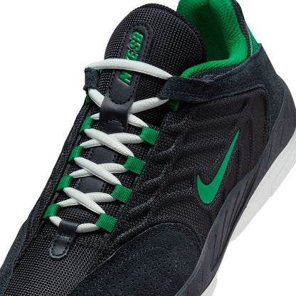 Nike SB Vertebrae black malachite black summit white