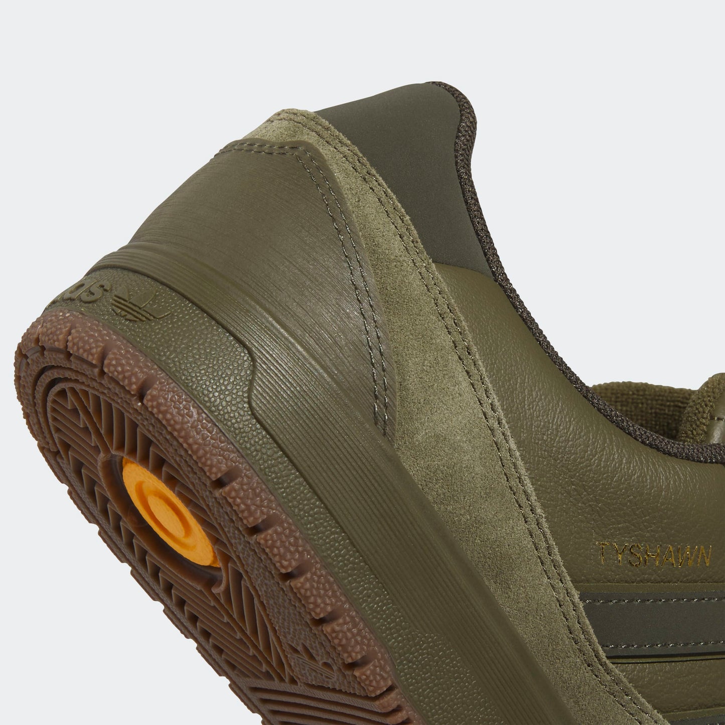 adidas Tyshawn II olive strata shadow olive gum
