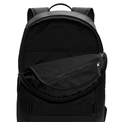 Nike SB Courthouse backpack black white