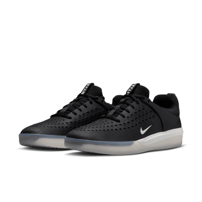 Nike SB Nyjah 3 black white black summit white
