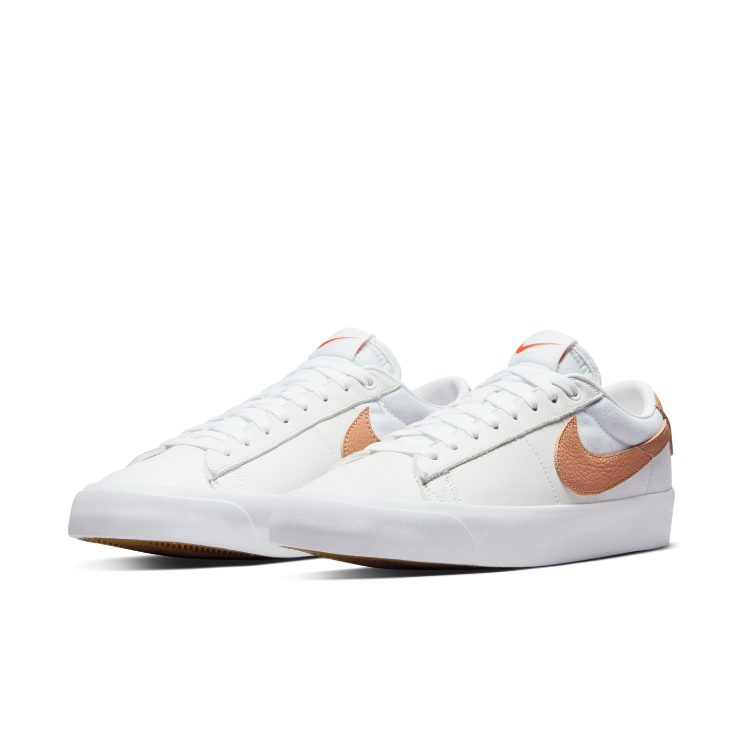 Nike SB Blazer Low Pro GT Orange Label white light cognac