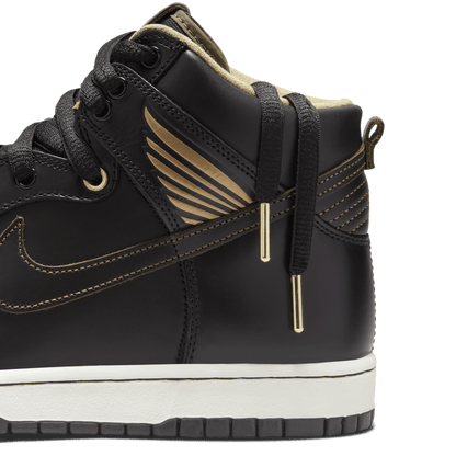 Nike SB Dunk High OG QS Pawnshop Old Soul black black metallic gold